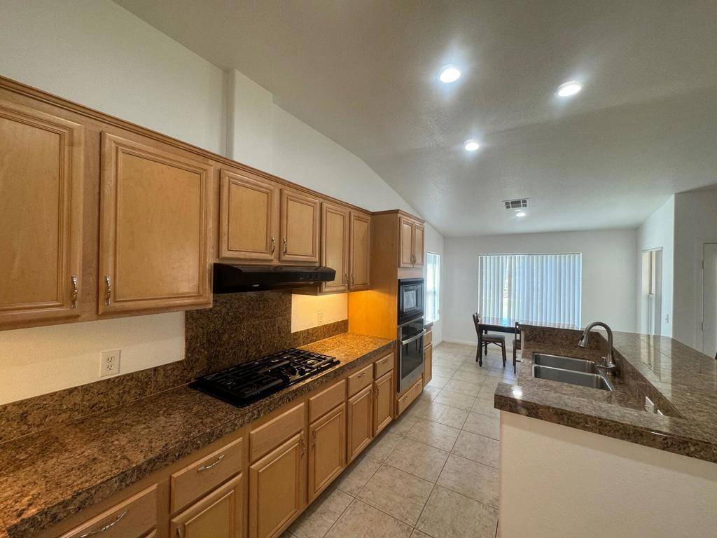 Indio, CA 92201,80625 Virginia AVE