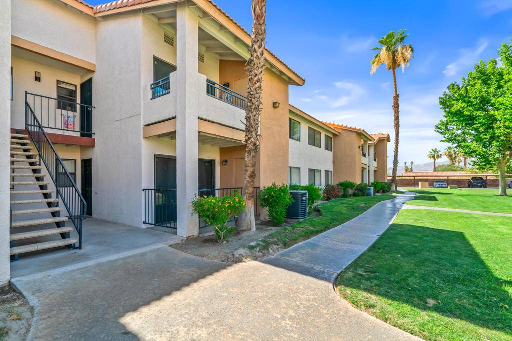 Bermuda Dunes, CA 92203,78650 Avenue 42 #1006