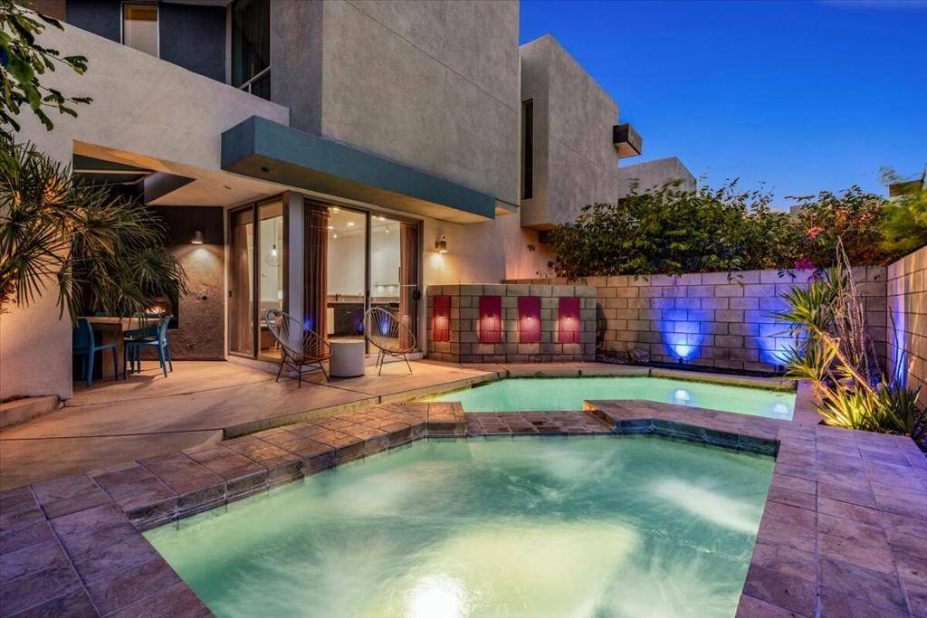 Palm Springs, CA 92262,3552 Melody LN