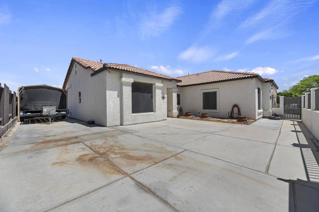 Thousand Palms, CA 92276,31292 Via Ventana