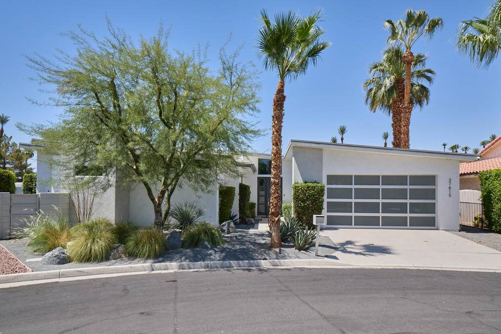 Rancho Mirage, CA 92270,37615 Peacock CIR