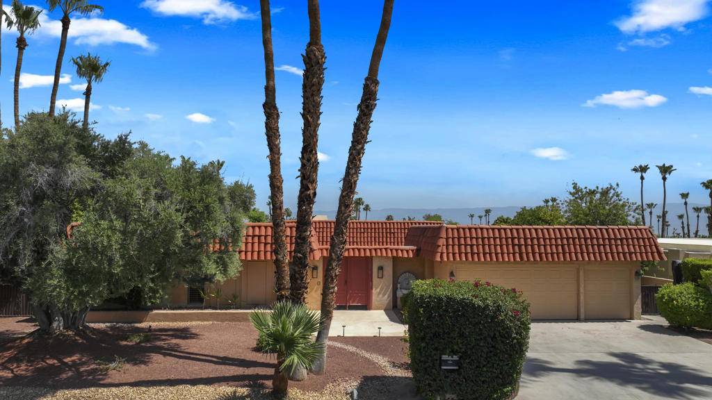 Palm Desert, CA 92260,72816 Mesa View DR