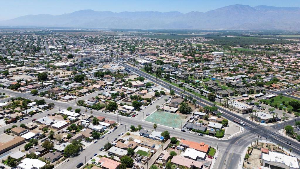 Coachella, CA 92236,1423 2nd ST