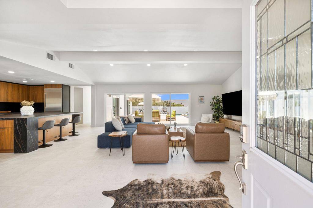 Palm Desert, CA 92260,73298 Buckboard Trail
