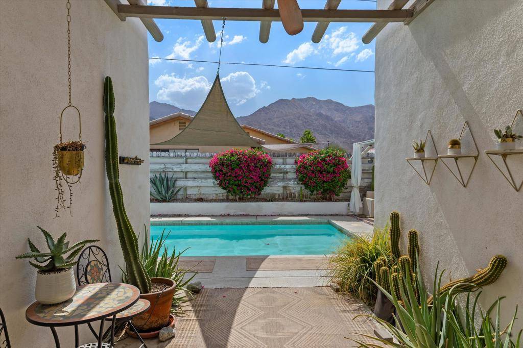 La Quinta, CA 92253,53545 Avenida Ramirez