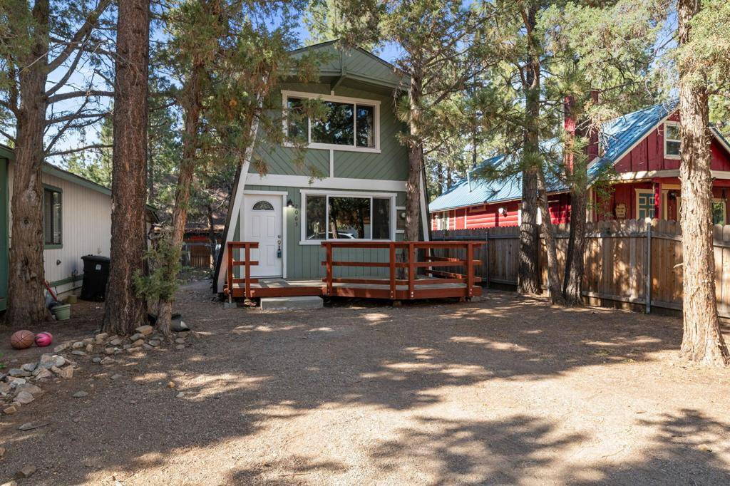 Big Bear, CA 92314,2063 10th LN