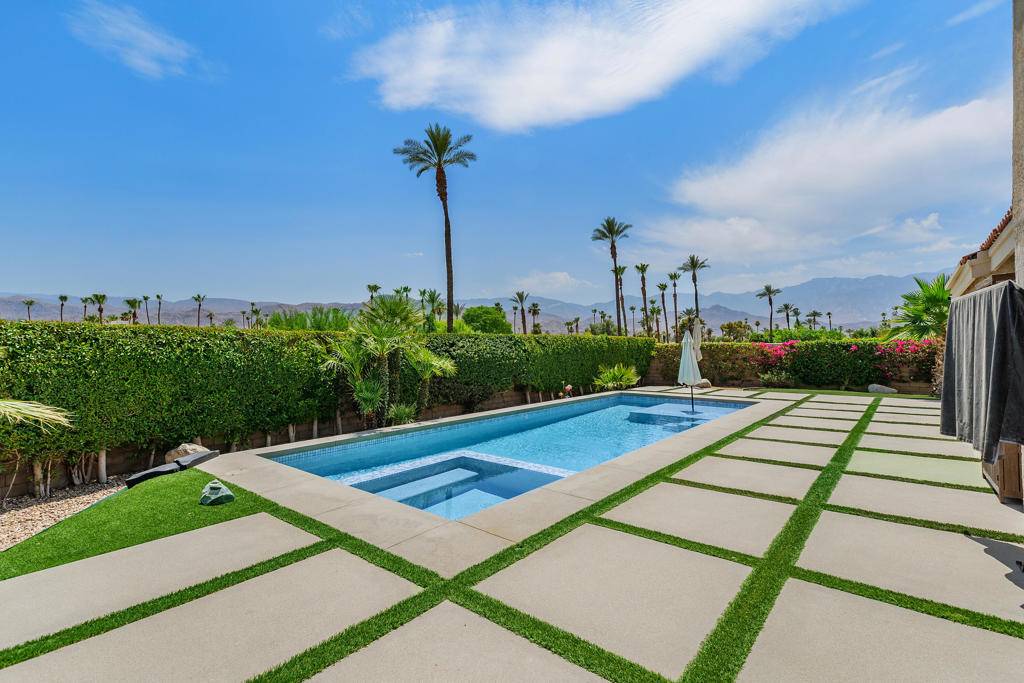 Rancho Mirage, CA 92270,70920 Ironwood DR