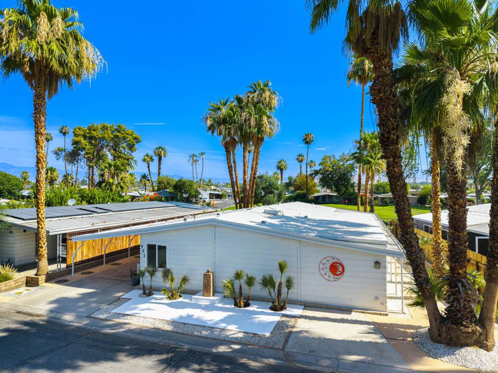 Cathedral City, CA 92234,427 Calle Madrigal