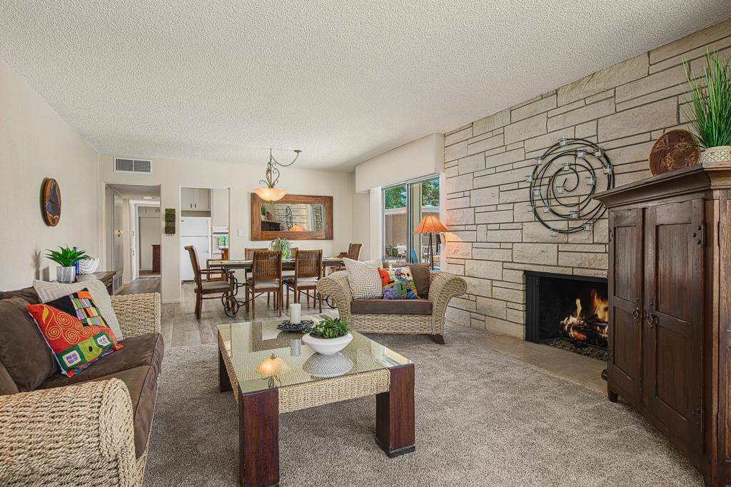 Palm Springs, CA 92262,290 S San Jacinto DR #9