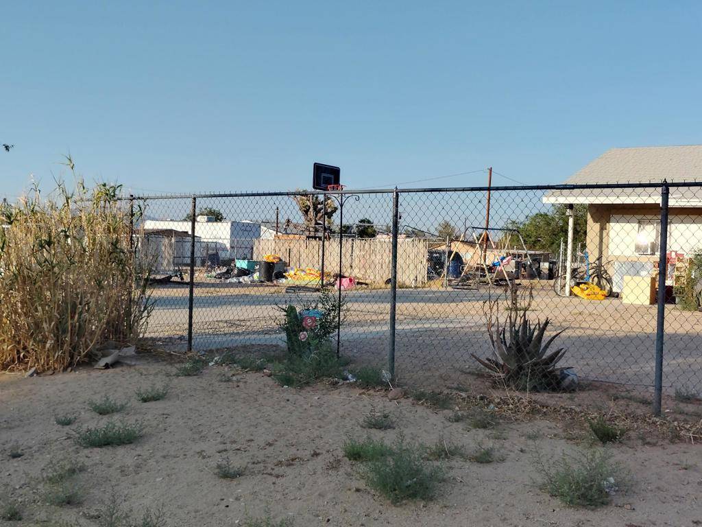 Victorville, CA 92392,14165 Emerald RD