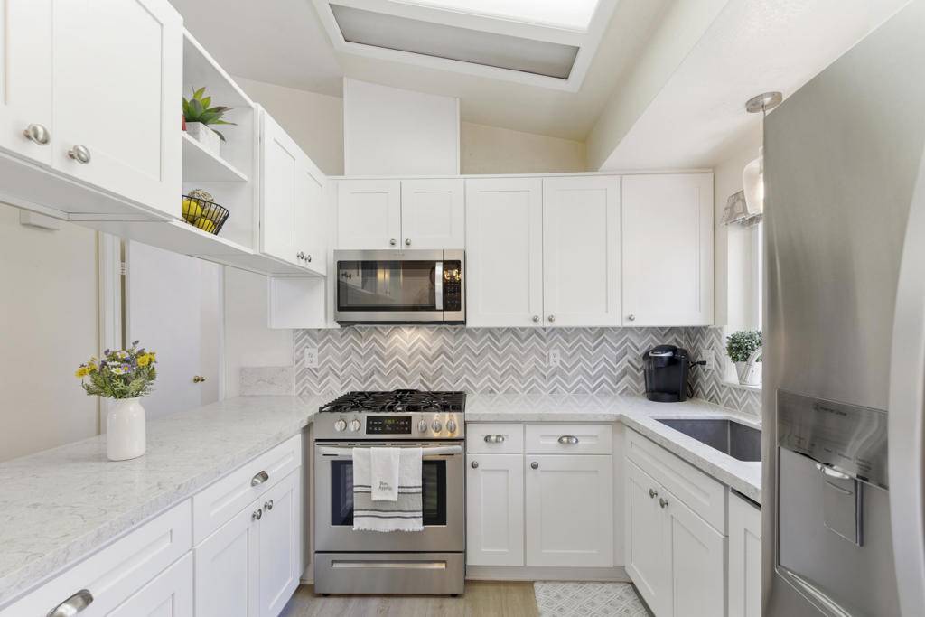 Palm Desert, CA 92211,77855 Sunnybrook DR