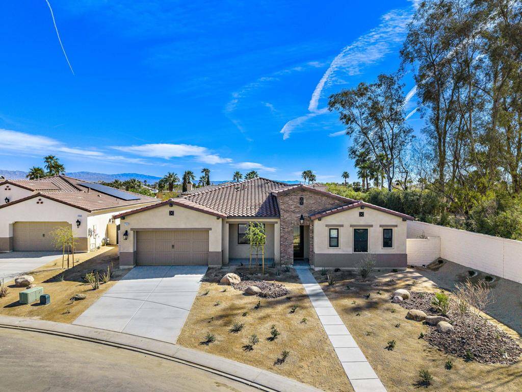 La Quinta, CA 92253,57505 Cherrywood PL