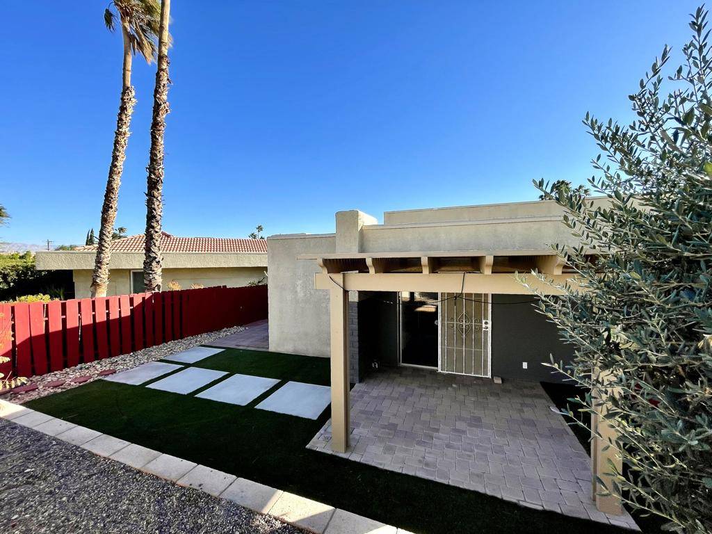 Palm Springs, CA 92262,3067 Sunflower CIR E