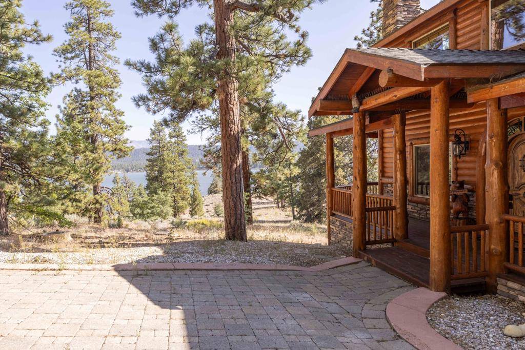 Fawnskin, CA 92333,39737 Flicker RD