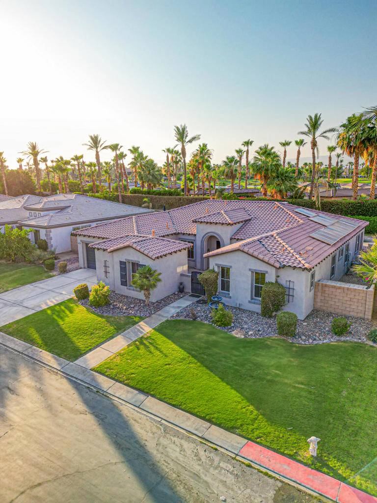 Indio, CA 92201,80642 Plum LN