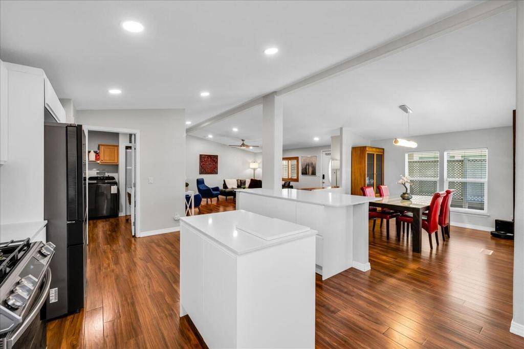 Cathedral City, CA 92234,1327 Via Palmera