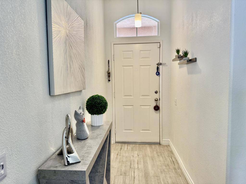 Cathedral City, CA 92234,69572 Ridgeway AVE