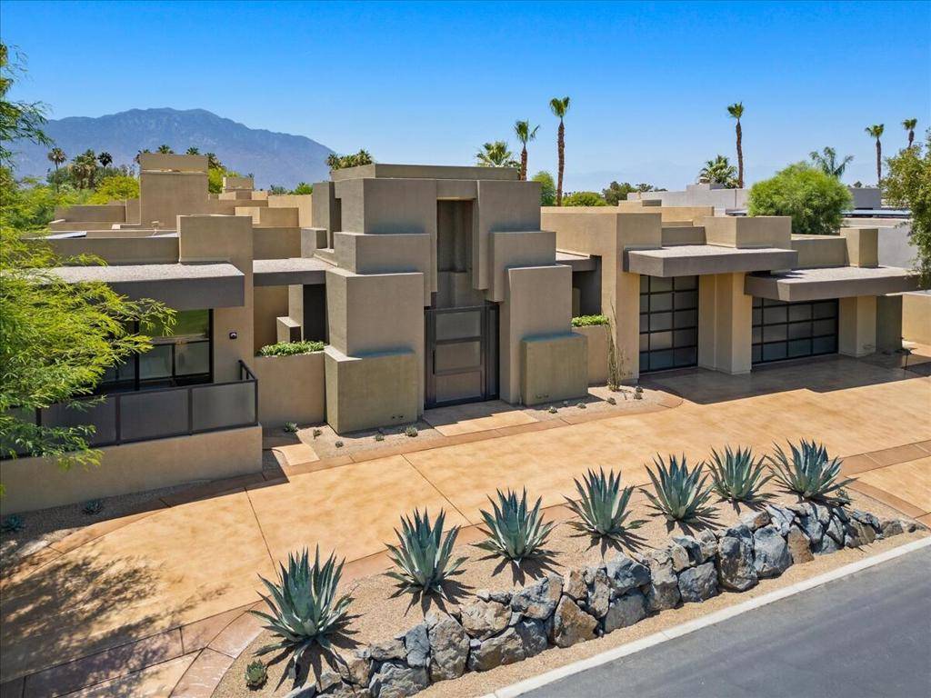 Rancho Mirage, CA 92270,68 Colonial DR