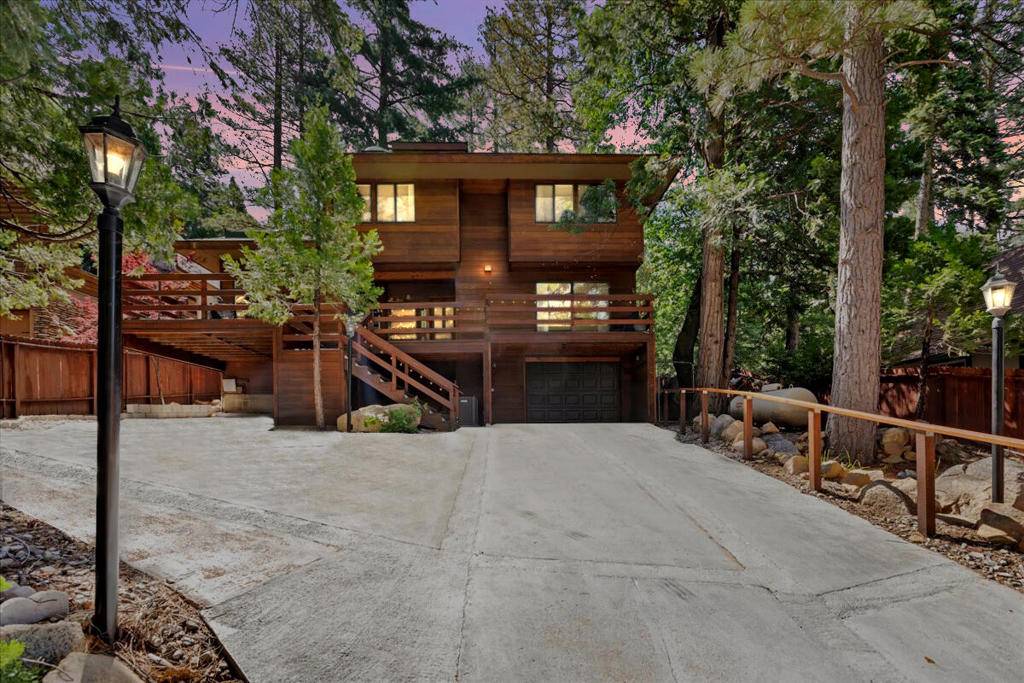Idyllwild, CA 92549,24680 Fern Valley RD