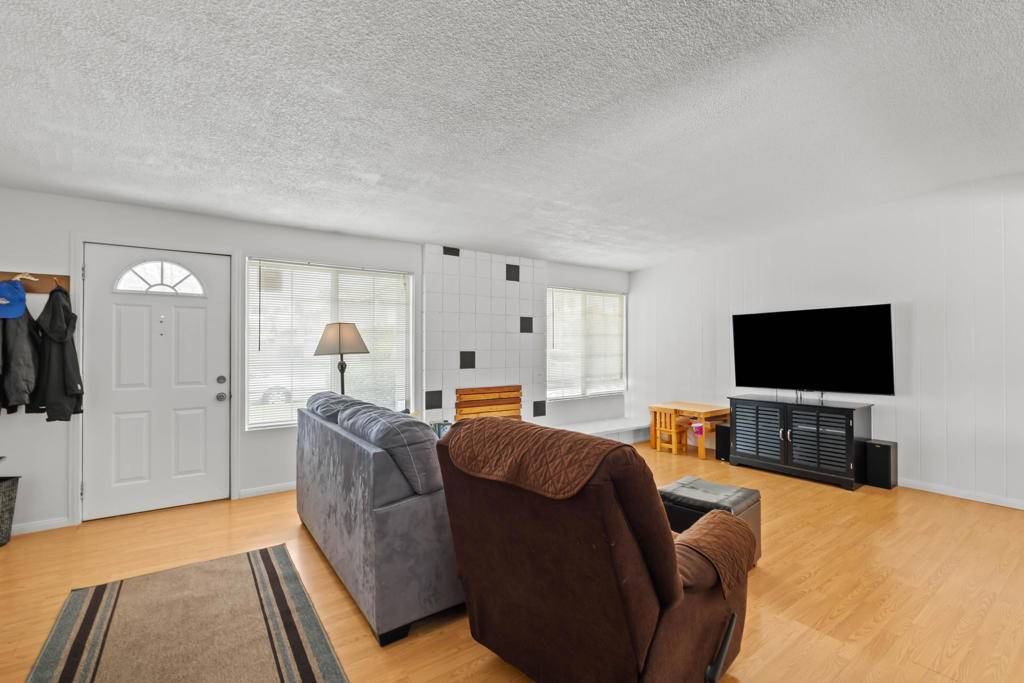 Palm Desert, CA 92260,74563 Driftwood DR