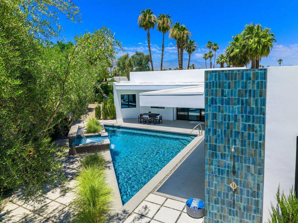 Palm Desert, CA 92260,74846 Fox Hills CT