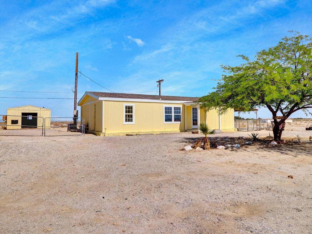Thermal, CA 92274,2204 Ocean Side AVE