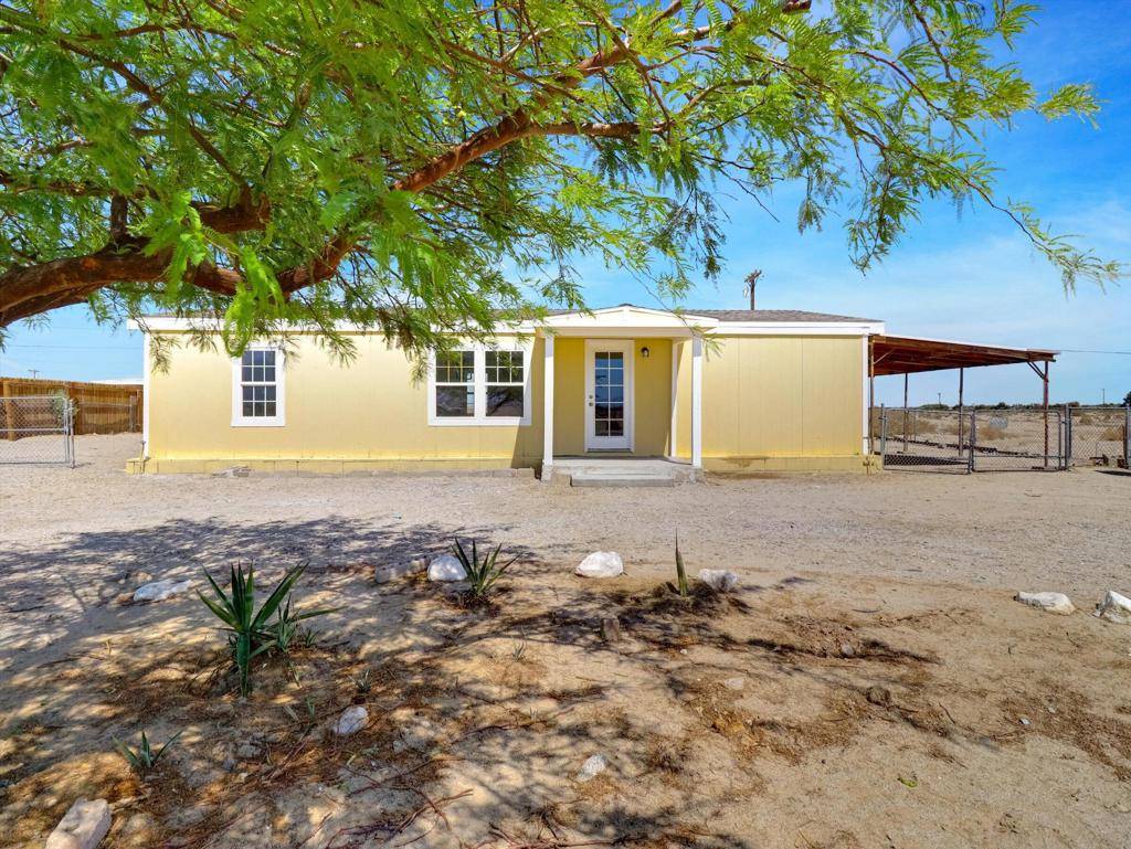 Thermal, CA 92274,2204 Ocean Side AVE