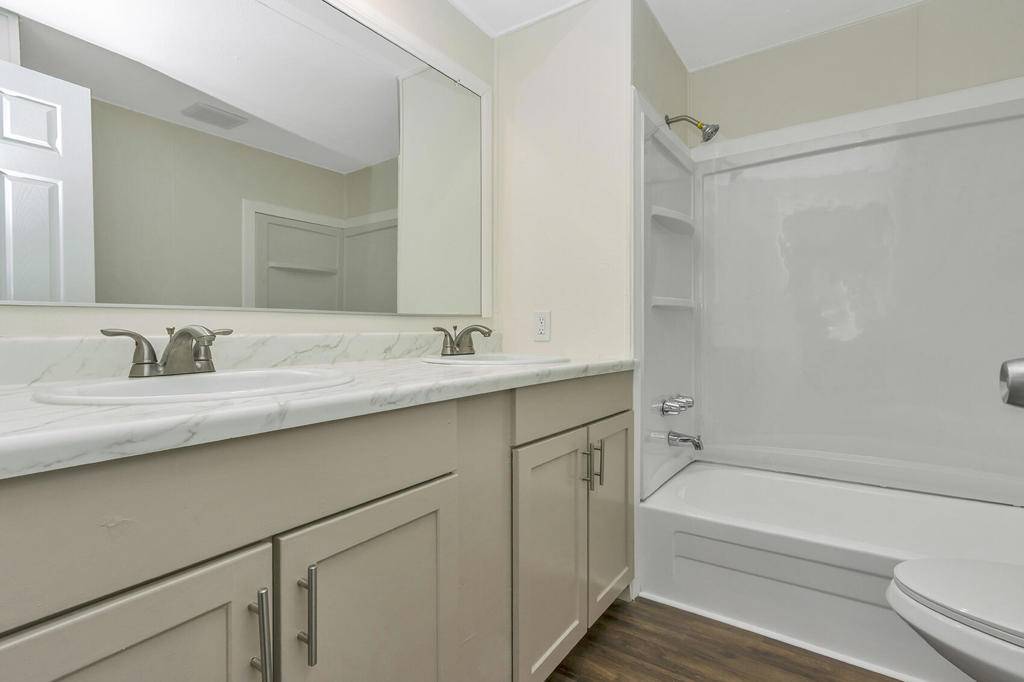 Palm Desert, CA 92260,4 Lazy B DR
