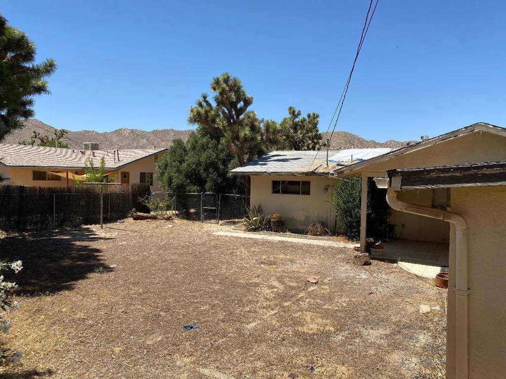 Yucca Valley, CA 92284,55273 Homestead WAY