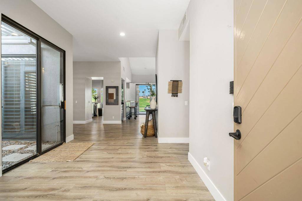 La Quinta, CA 92253,80539 Pebble Beach
