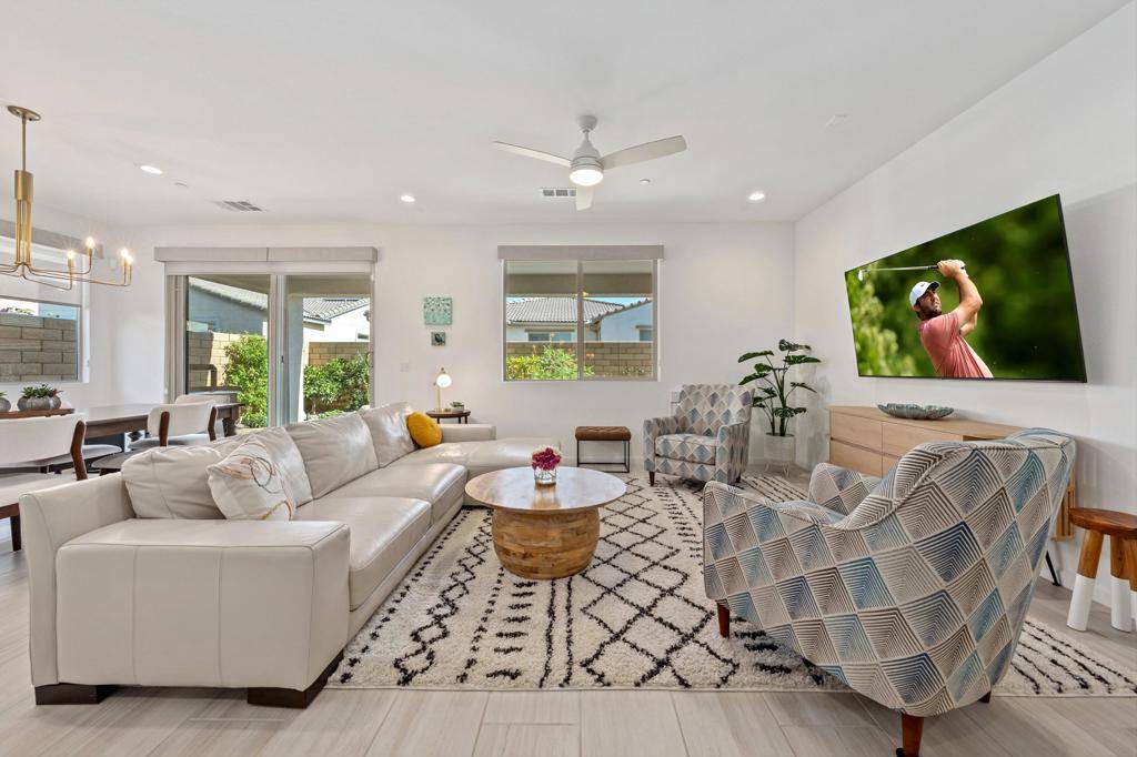 Palm Desert, CA 92211,78854 Ballare Pkwy