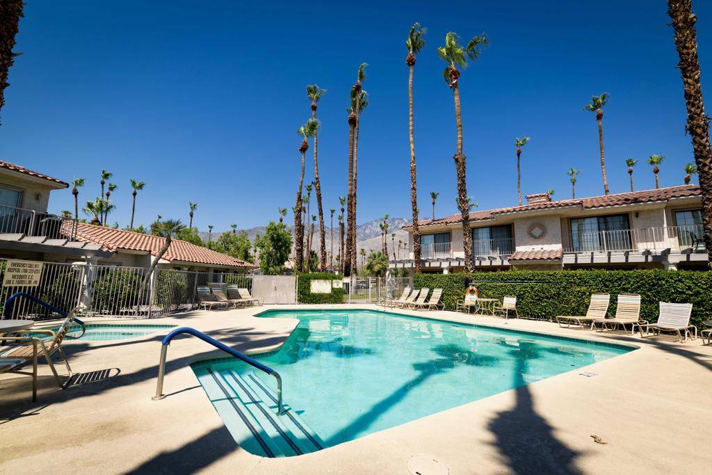 Palm Springs, CA 92264,500 S Farrell DR #L71