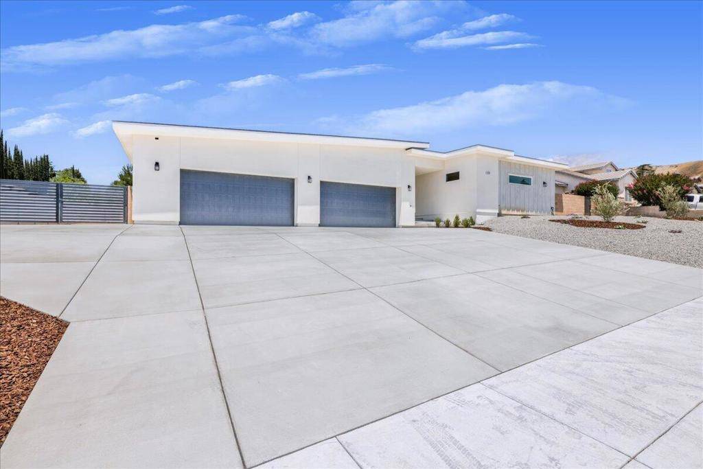 Banning, CA 92220,4195 Evergreen LN