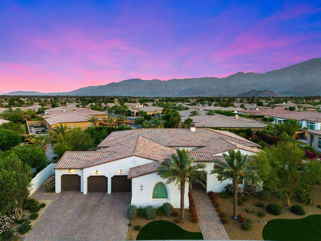 81439 Merv Griffin WAY La Quinta, CA 92253