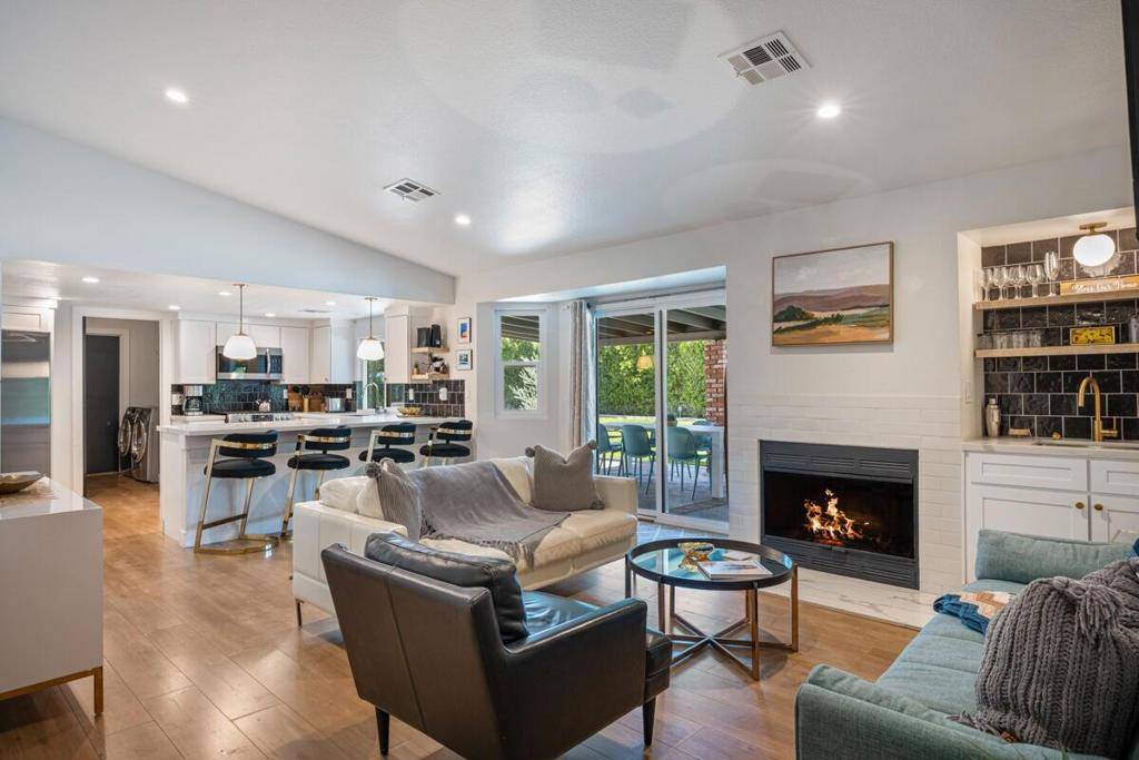 Palm Springs, CA 92262,2241 N San Gorgonio RD
