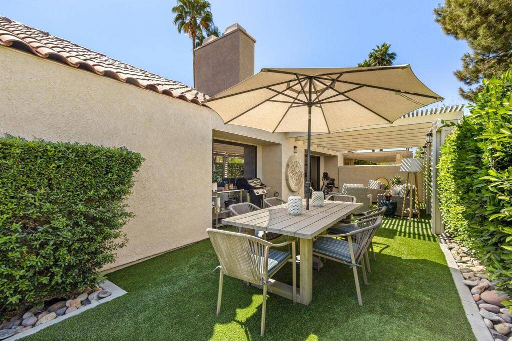 Rancho Mirage, CA 92270,303 Forest Hills Drive