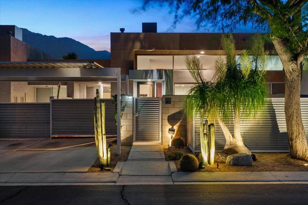 Palm Springs, CA 92262,3617 Quiet Side ST