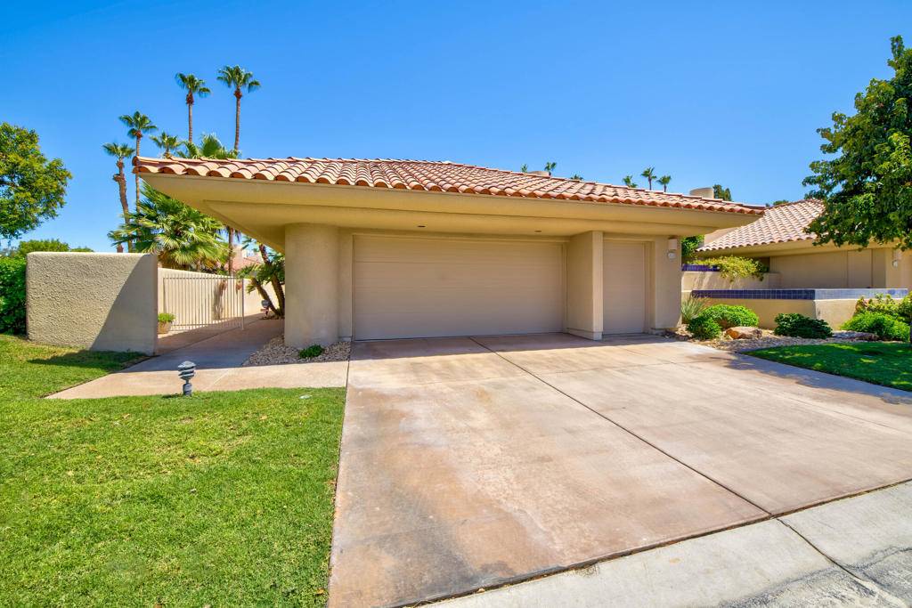 Rancho Mirage, CA 92270,212 S Kavenish DR