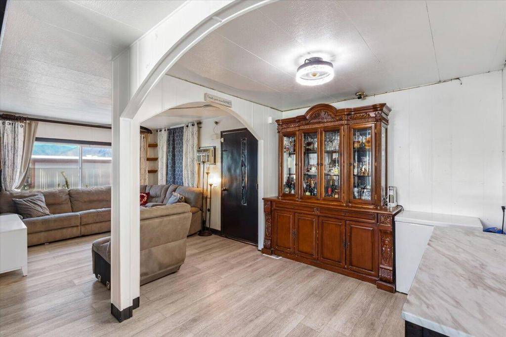 Palm Springs, CA 92258,17069 N Indian Canyon DR #42