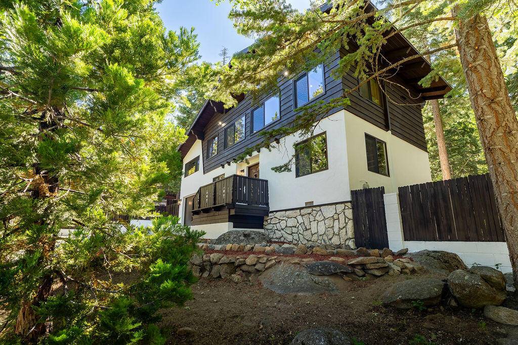 Idyllwild, CA 92549,24718 Fern Valley RD