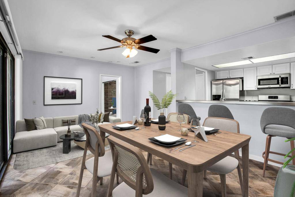 Palm Springs, CA 92262,453 E Via Escuela #511