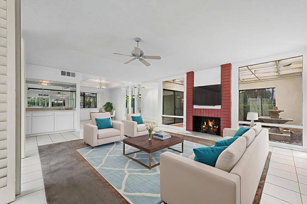 Palm Springs, CA 92264,2490 Oakcrest DR