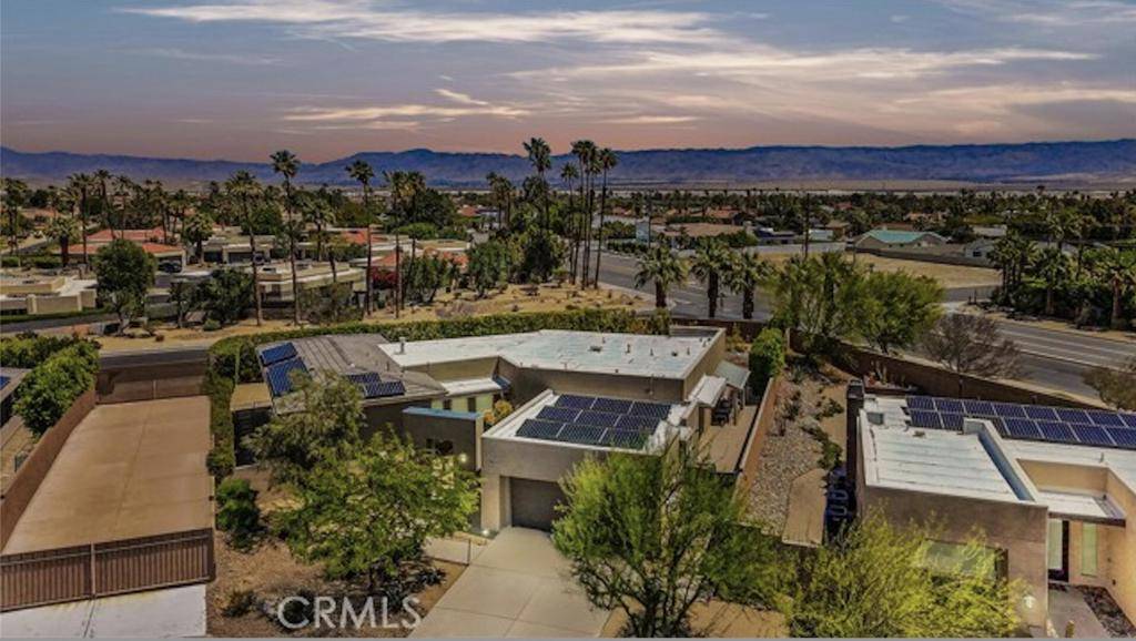 Palm Springs, CA 92262,1702 Sienna CT