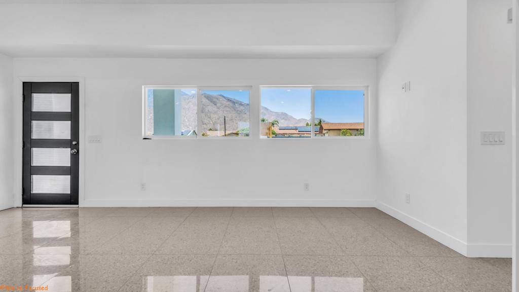 Palm Springs, CA 92262,567 W Sunview AVE