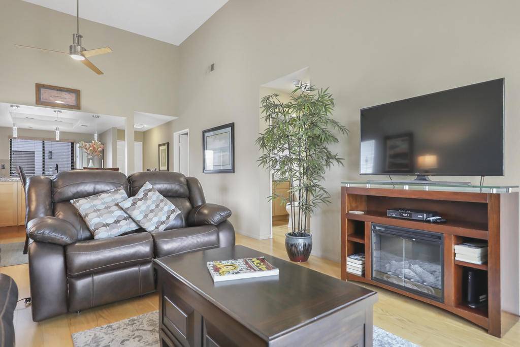 Palm Desert, CA 92211,76676 Chrysanthemum WAY