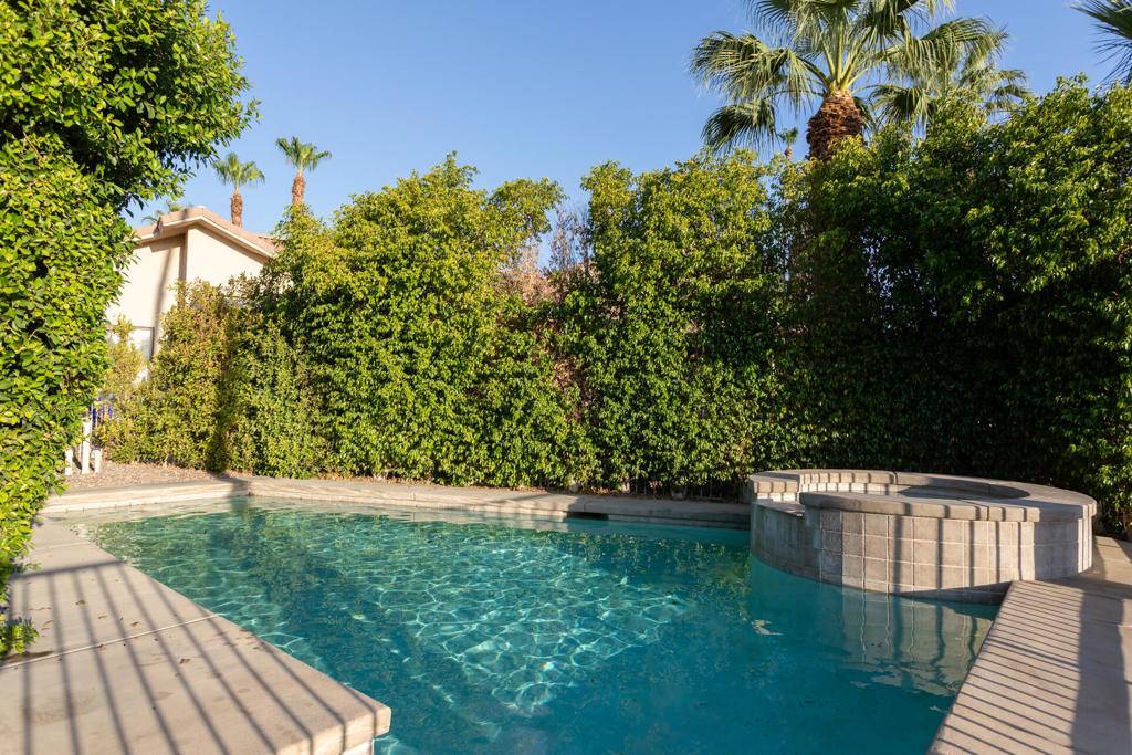 Indio, CA 92201,48305 Pic WAY