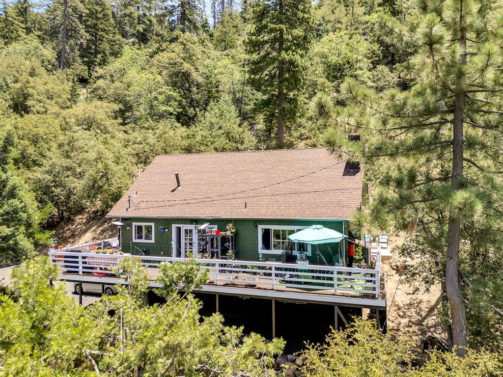 Idyllwild, CA 92549,23971 Skyview DR