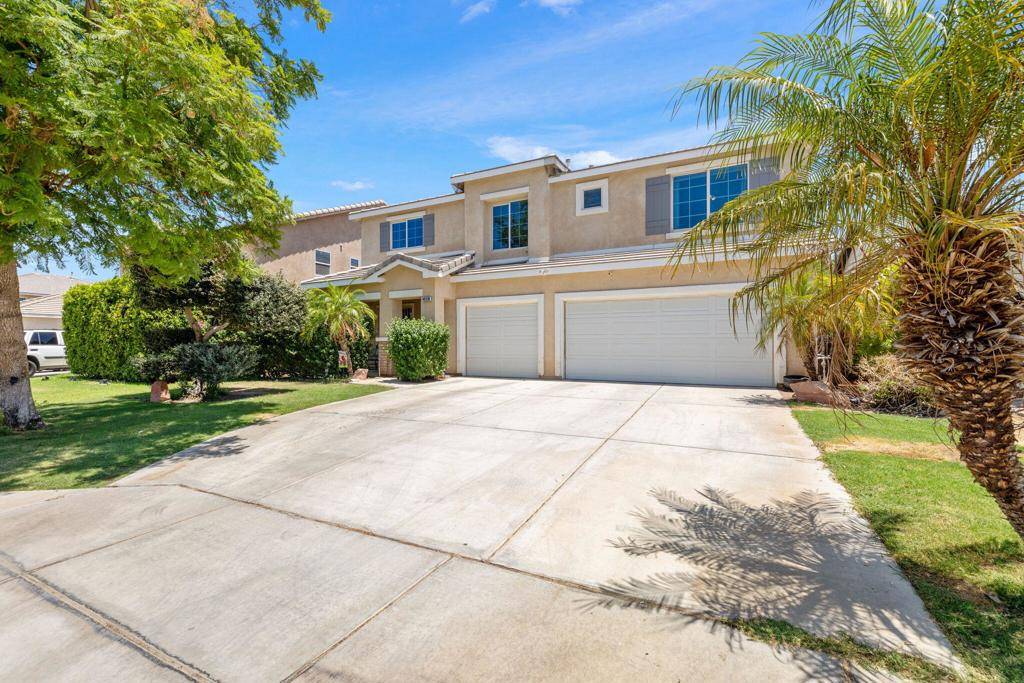 Coachella, CA 92236,48596 Charlton Peak ST