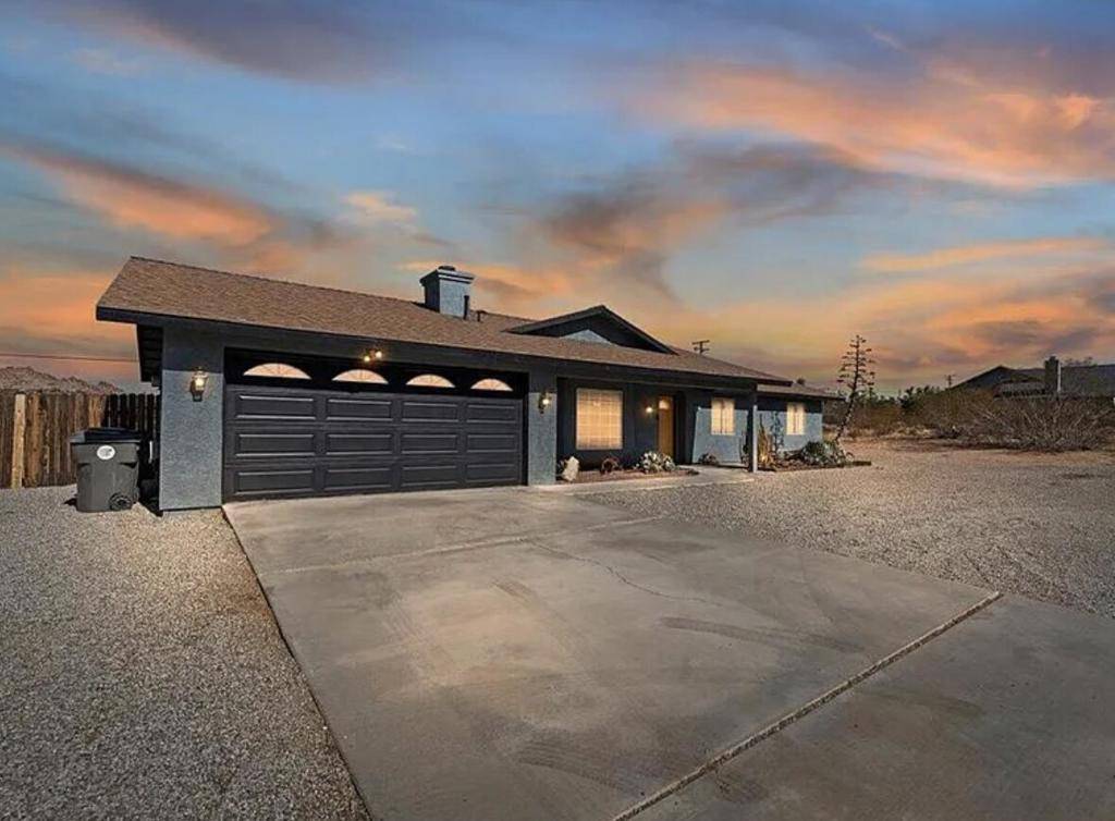Joshua Tree, CA 92252,63372 Quail Springs Road RD
