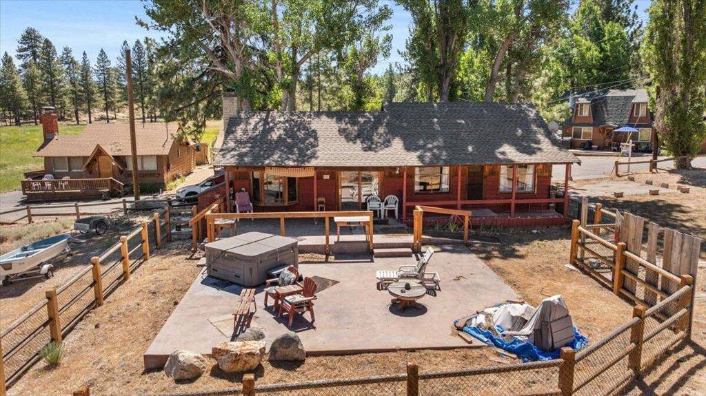 Big Bear, CA 92315,628 Bayview RD